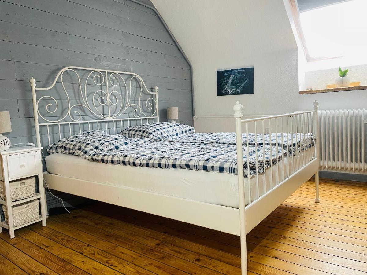 Backesgarten Fuer 22 Personen Holiday home Neichen